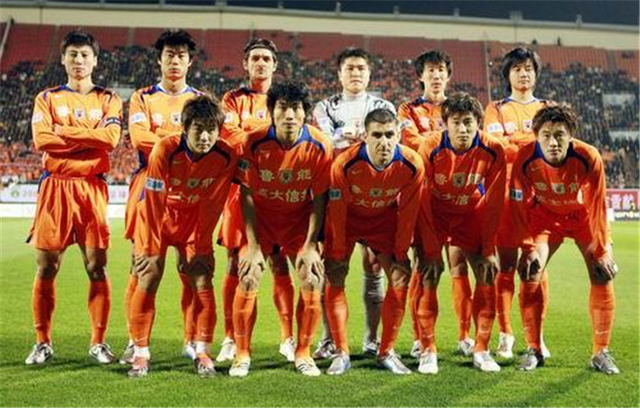 45分+末节20分！莱昂纳德助快船6连胜，哈登20分7助攻亦关键