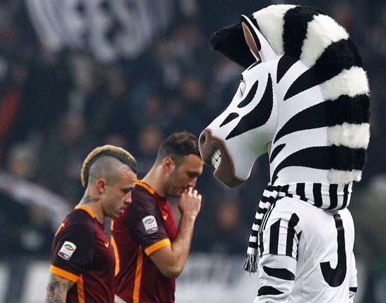 [国内足球]蒯纪闻妙传助攻 古斯塔沃梅开二度