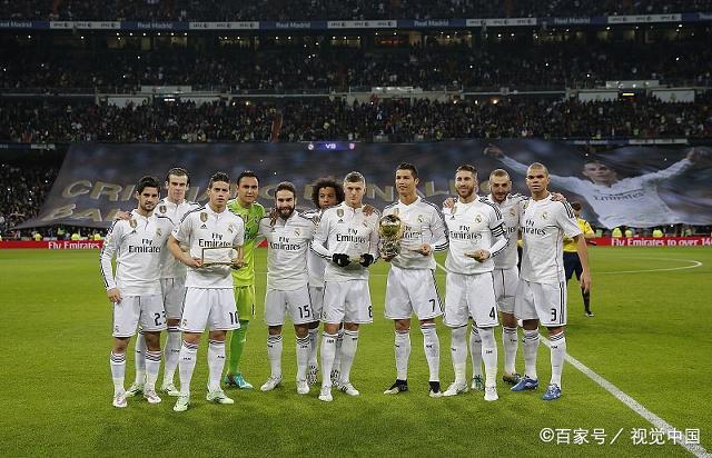 武汉三镇新帅到位 老将或留队