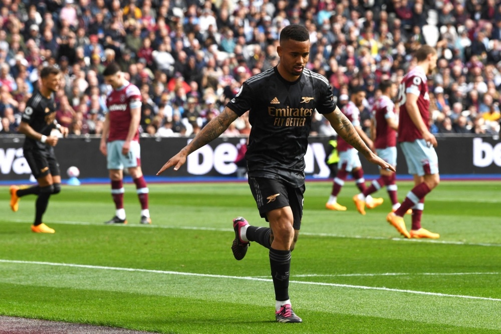 WTT 多哈男女单打争夺激烈