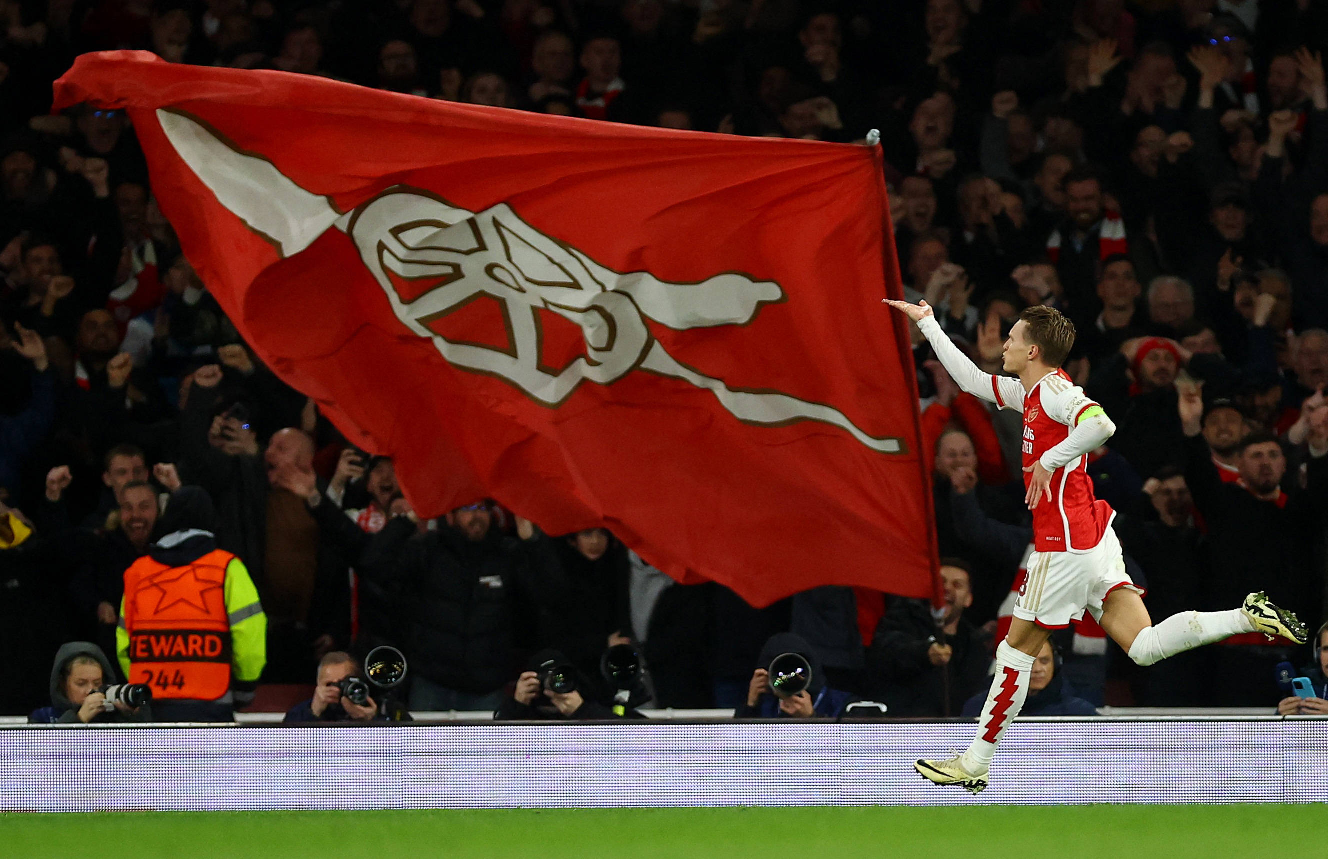 WCBA吹罚争议 武汉盛帆女篮秒交罚款回应