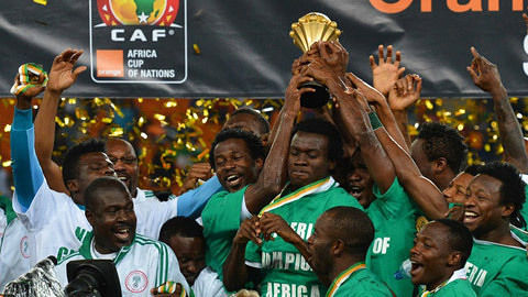 库里生涯总薪资5.3亿 实际到手多少