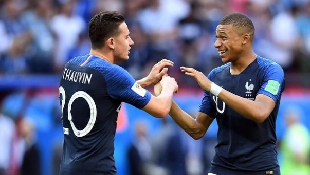 [德甲]格雷罗跟进射门得手 拜仁慕尼黑取得领先