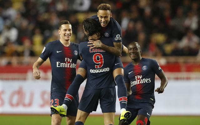 英媒：多特打算冬窗卖阿德耶米，曼联枪手巴萨均有意